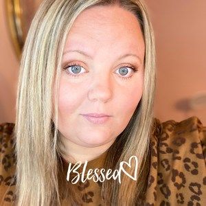 Meet your Posher, Cora